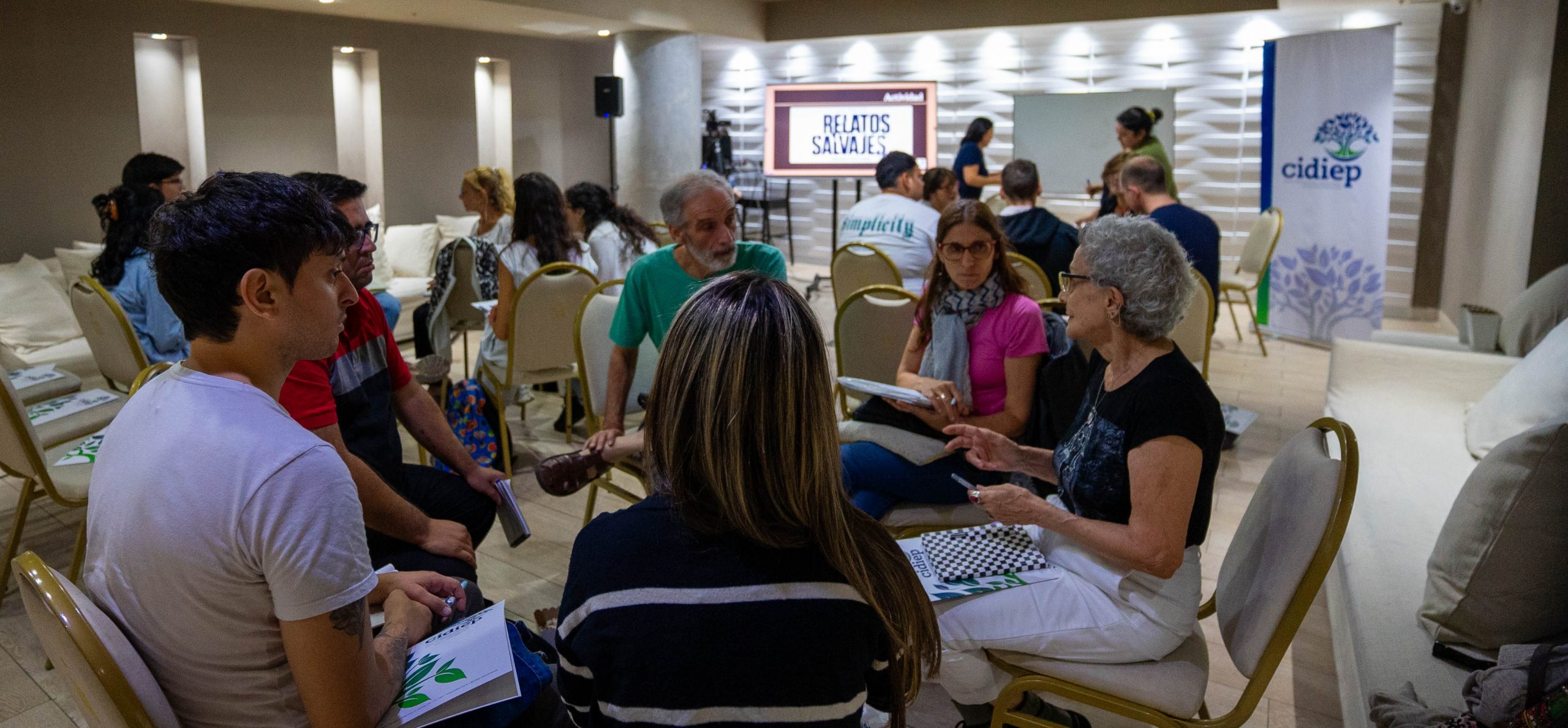 Inició el curso: «Diálogo entre Oriente y Occidente»